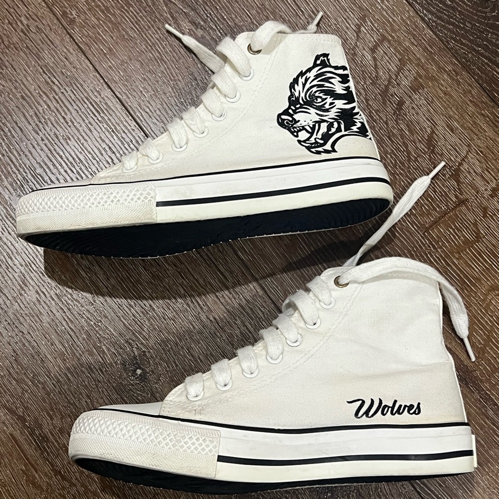 Wolves darc sport White High-Top Sneakers with Black wolf Design size 8 - Picture 13 of 13
